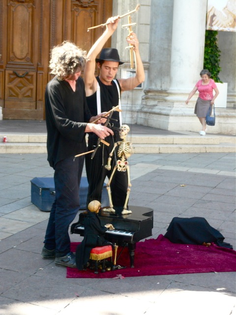 Street performers